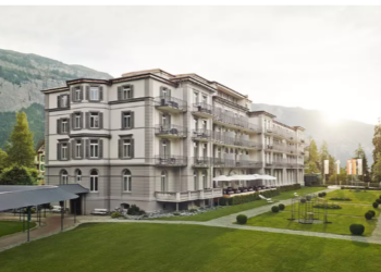 Milionarii care au cumpărat Euro Cărămida Biharia au achiziționat un hotel de lux vechi de 150 de ani din Alpii elvețieni