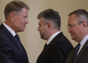 Liberalii vor sa schimbe legea pentru a-l face senator pe Președintele Iohanis