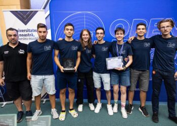 Echipa de robotică a CN Mihai Eminescu, premiul Runner Up la „Most Innovative Robot”, la Open Robotics Intelligent Grid