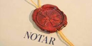 Notarul Lucia Ochiș trimisă în judecată pentru abuz în serviciu și fals intelectual în dosarul sucesiunii după moartea suspectă a expertului auto Alexandru Lökösházy