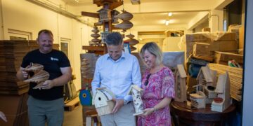 Afacerea inedită a unei familii din Cociuba Mică stârnește interesul Ambasadorului Elveției, Excelența Sa Massimo Baggi