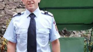 Aflat la o nuntă în Vașcău, plutonierul adjutant Dan Binșelan a salvat viața unui nuntaș care a intrat în stop cardiac