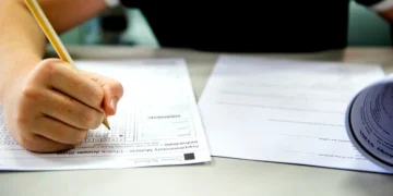 S-a decis: examenul de rezidențiat rămâne neschimbat