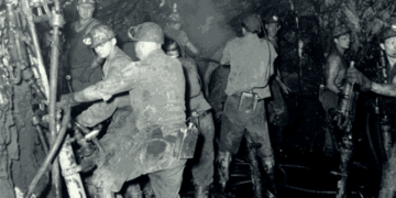 Pensiile celor care au beneficiat de cea mai grea și mai periculoasă grupă de muncă, minerii de la Băița, scad de la 7000 lei la 3000 lei. Cer sprijinul Avocatului Poporului. Legea atacată și de USR