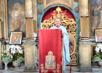 Un om-lumina, preotul vicar al  Bisericii cu Luna, Augustin Lucian, a plecat în Vesnicie