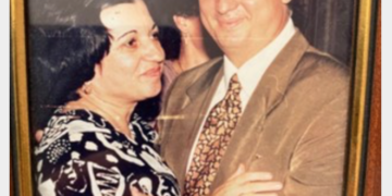 Fostul șef al Poliției Bihor, generalul dr. Lazar Carjan, îndoliat. Doamna inimii sale, Hermina, s-a ridicat la stele