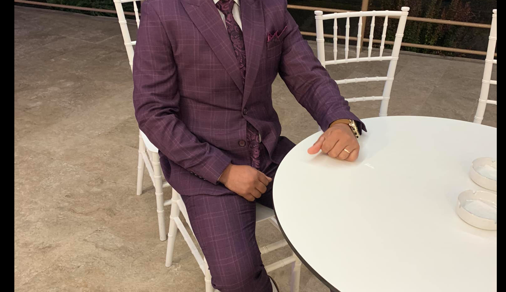 Protest în PRM Bihor: „Eu Alexandru Berar, președintele filialei, împreună cu simpatizanții si membrii activi (colegii), dorim să ne retragem din funcțiile deținute sau chiar din postura de membrii PRM…Partidul va rămâne o fosilă importantă in muzeul uitării !”