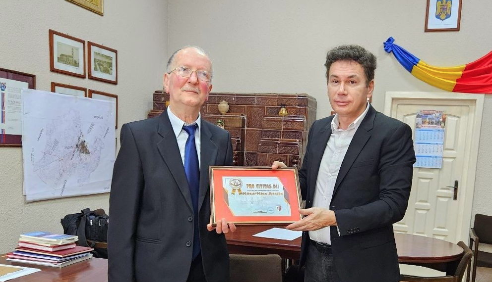 Salontanul Kiss Kósa Attila, cel mai bun observator meteorologic din România, da numele asteroidului 673014 care orbitează în jurul Soarelui între planetele Marte și Jupiter