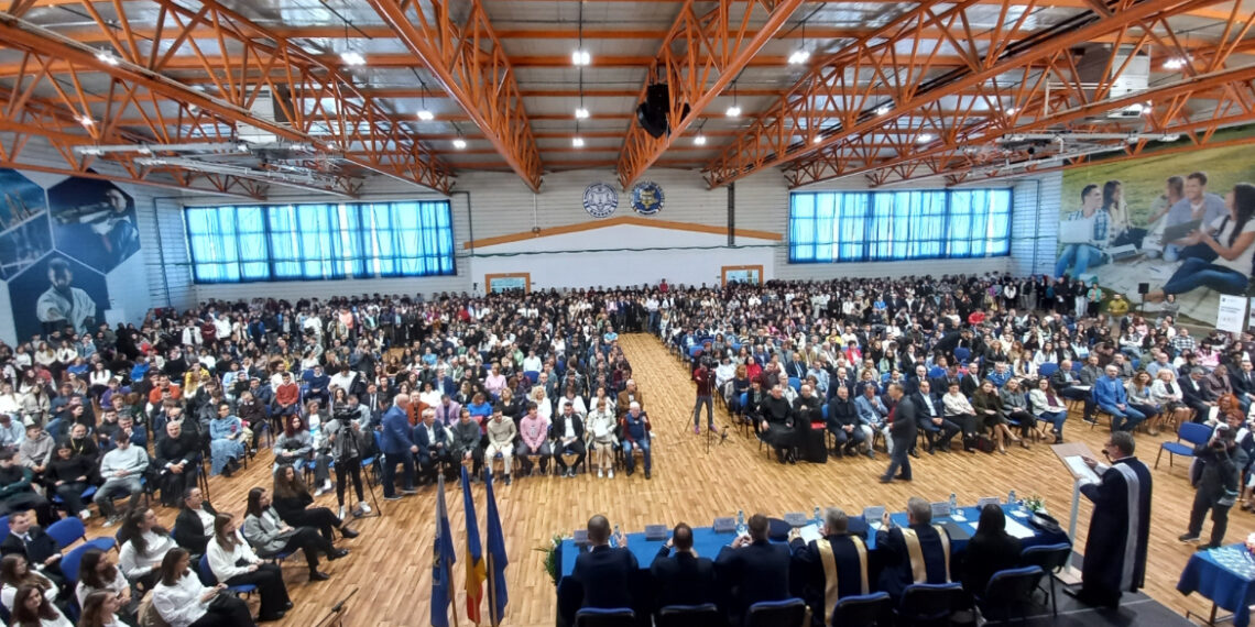 Ceremonia de deschidere a noului an academic la Universitatea din Oradea