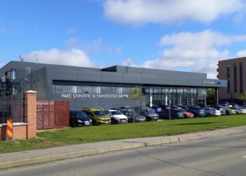 Universitarii orădeni inaugurează Parcul Științific și Tehnologic Bihor: o investiție de 7 milioane de euro pentru inovație și cercetare