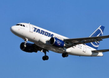 TAROM desființează și agenția de bilete din Oradea.Vinde patru aeronave Airbus A318-111