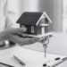 Transferul dreptului de proprietate din patrimoniul expropriatorului în cel al expropriatului, în cazul renunțării expropriatorului la unele imobile afectate inițial de lucrarea de interes public e neconstituțional