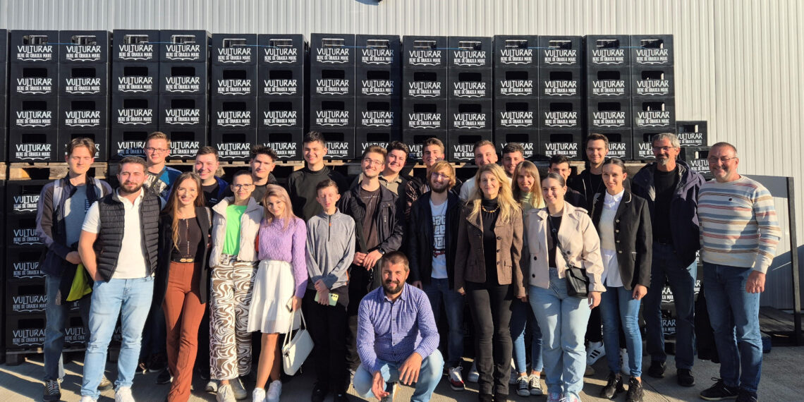 Studenții de la Universitatea din Oradea, învață despre antreprenoriat printr-o lecție despre bere