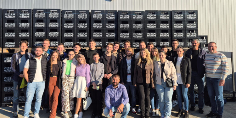 Studenții de la Universitatea din Oradea, învață despre antreprenoriat printr-o lecție despre bere