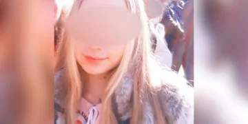 Eleva de la Colegiul Vuia, care l-a înjunghiat pe pedagog, în arest la domiciliu