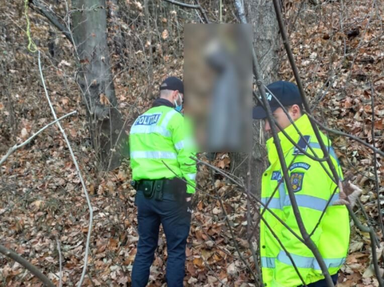 O femeie din Telechiu, găsită spânzurată. A fost data dispărută și căutată și cu drona