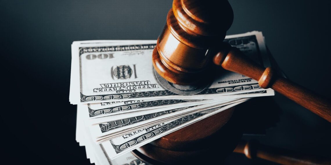 Modalitatea de soluționare a cererii de acordare a cheltuielilor de judecată în cazul respingerii apelurilor declarate de către părți | Practică neunitară