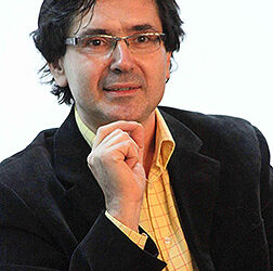 Doctor în istoria creştinismului antic al Universităţii Paris IV Sorbona, Cristian Badalita, conferință la Oradea:„Acasă, printre exilați și interbelici”