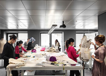 Celebrul Institut Marangoni aduce la Oradea lumea modei, designului, artei, parfumului