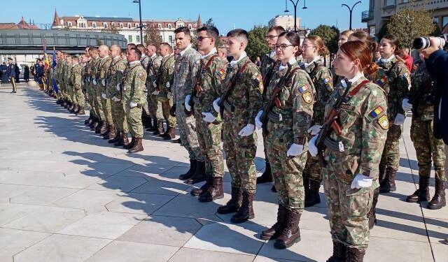 Medicii militari pregătiți la Oradea, care in vremuri de război, vor face parte din prima linie, au depus jurământul