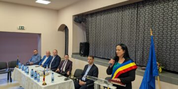 Primărița blocată de ANI a primit azi al treilea mandat. Mihaela Sabau l-a înfrânt pe fostul primar care i-a contestat candidatura la Judecătoria Beius