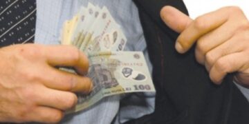 Avocat acuzat de luare de mită pus sub control judiciar