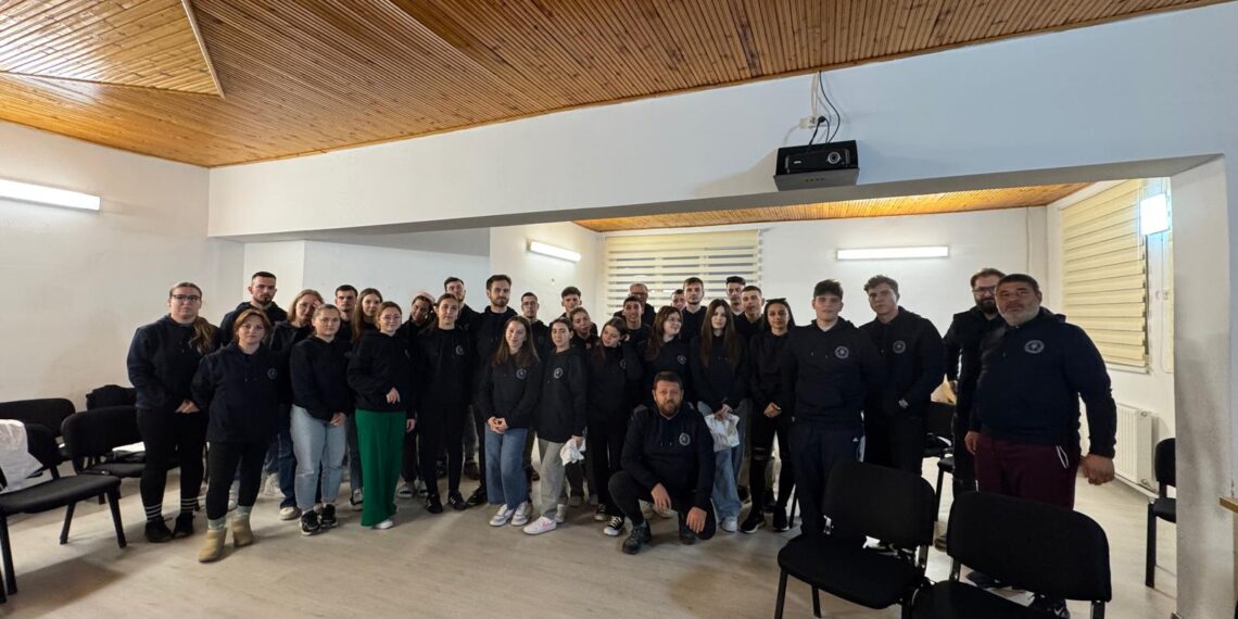 Tinerii „ambasadori” ai Universității din Oradea, în 20 de licee din patru județe