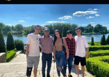 Tragedie pentru Adrian Șut. Fotbalistul lui FCSB, născut la Cociuba Mare, și-a pierdut tatăl. Au reușit sa petreacă împreună ultimele clipe.