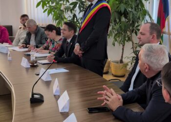 Primarul care a câștigat cu peste 90% la Țețchea a depus jurământul