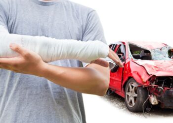 ÎCCJ: vătămarea corporală are în vedere leziuni traumatice sau afectarea sănătății unei persoane evaluate prin cel puțin o zi de îngrijiri medicale