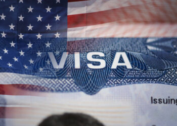 Romanii scapa de vize in SUA: „Astazi este o zi mare. De astazi, Romania indeplineste formal toate conditiile tehnice pentru a face parte din programul Visa Waiver”