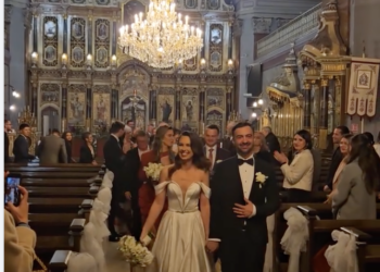 Nunta în lumea vip-urilor din Oradea. Fostul star orădean de la Vocea României si consilier al viceprimarului Antonia Nica, Denisa Mosincat, s-a căsătorit