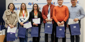 VIDEO. Orădenii  care au luat premiul special cu o aplicație destinata copiilor