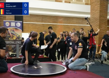 VIDEO. Orădenii au excelat la RoboChallenge,  cel mai mare concurs de robotică din Europa