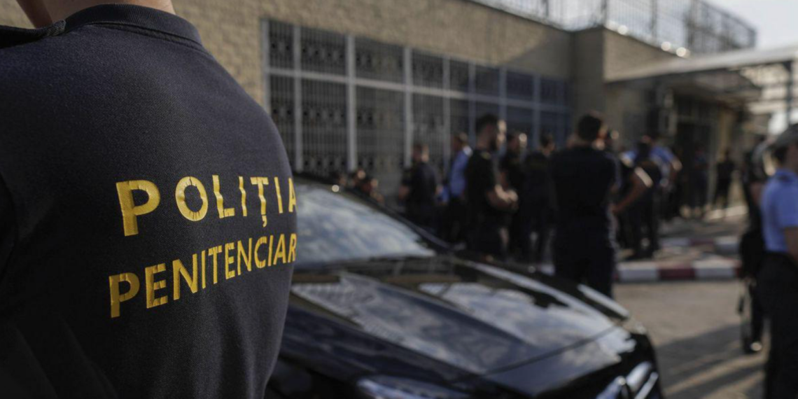 Poliţiştii din penitenciare ies în stradă: „Corupția, lipsa de personal și condițiile proaste de muncă îi scot în stradă pe angajații din închisori”