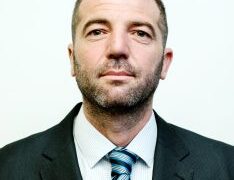 Profesorul de sport Cristian Bugle, consilier local PNL la Beius, numit director la Casa Corpului Didactic