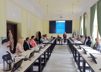 Facultatea de Științe Economice din Oradea construiește viitorul economiei locale: un nou Consiliu Consultativ pentru conectarea la piața muncii