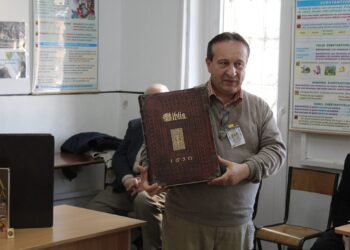 Deținuții din Penitenciarul Oradea, stimulați sa aprofundeze textele biblice