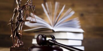 Admisibilitatea acțiunii civile  formulată de un inculpat-participant la săvârșirea infracțiunii de încăierare împotriva altui inculpat-participant la aceeași infracțiune