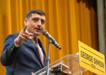 George Simion mobilizează bihorenii: „Renașterea României începe cu noi”