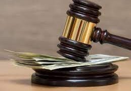 Dreptul uniunii se opune unei reglementări  care prevede un sistem de despăgubire pentru infracțiunile intenționate săvârșite prin violență care condiționează dreptul la despăgubire al părinților persoanei decedate