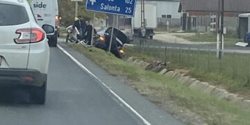 Un copil, accidentat într-un accident la Leș, aproape de ieșire înspre Salonta
