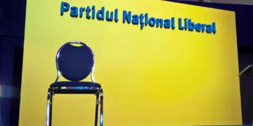 PNL între Bolojan și Motreanu. Kelemen Hunor, câștigător al alegerilor din Bihor: Nu sunt un admirator al lui Ilie Bolojan, este ediţia lui Klaus Iohannis 2024. Este la fel de inflexibil, nimeni nu are dreptate în afară de el. Este un om care nu riscă, intră în scenă doar când are posibilitatea de a câştiga