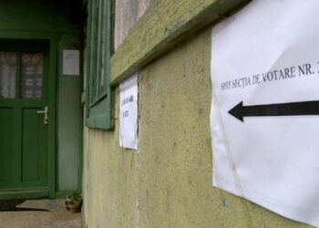 Secție de vot amenajată în casa unui localnic