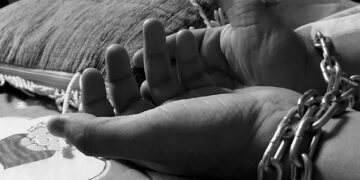 Modificări semnificative ale Codului Penal : noi reglementări împotriva traficului de persoane, minori și proxenetism