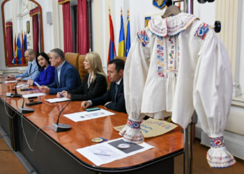 Timp de 20 de zile, „Bihorul colinda”