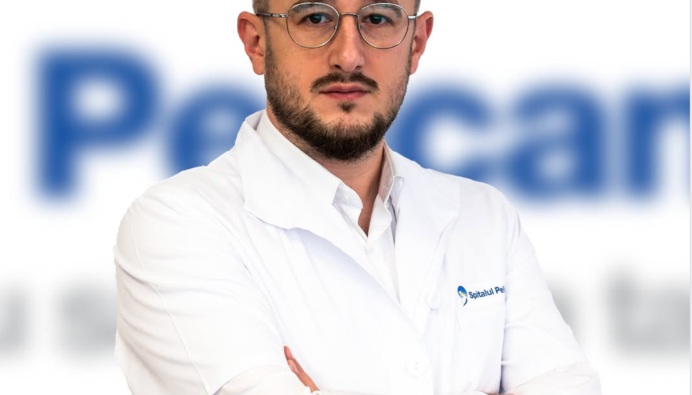 Doctorul Dan Mihoc, din Spitalul Universitar din Strasbourg, top 5 spitale din Franța, medic la Oradea. Supraspecializar în Neuroradiologie Intervențională la Universitatea Sorbona
