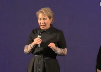 Comisarul-şef Ioana Indrieş,de la Compartimentul de Analiză şi Prevenire a Criminalităţii al Poliţiei Bihor, excelenta în meserie