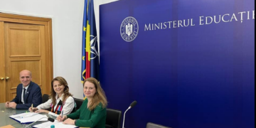 CN Mihai Eminescu Oradea, școala finanțată sa inoveze. Directorul Livia Muntean a semnat un contract de peste 1 milion de lei în acest scop