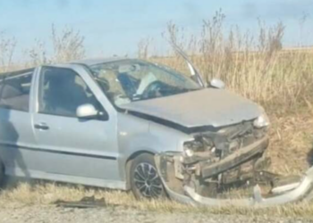 S-au rostogolit cu mașina, iar mama șoferiței de 21 de ani a murit în accident pe drumul Salard-Cauceu